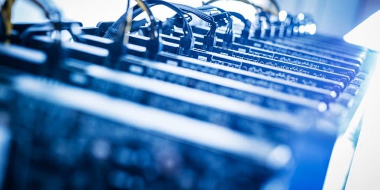 El informe, elaborado por la firma Blockware Solutions, señala que ya hay equipos mineros operando con pérdidas. Fuente: photocreo/elements.envato.com
