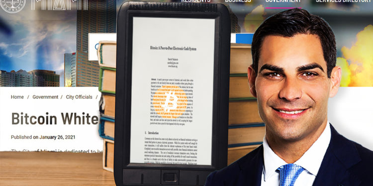 Alcalde Francis Suarez frente a mesa con libros y tablet con white paper de Bitcoin y página web del gobierno de Miami en el fondo. Composición por CriptoNoticias. Bitcoin / bitcoin.org; Ciudad de Miami / miamigov.com; Harvard / harvard.edu; LightFieldStudios / elements.envato.com.